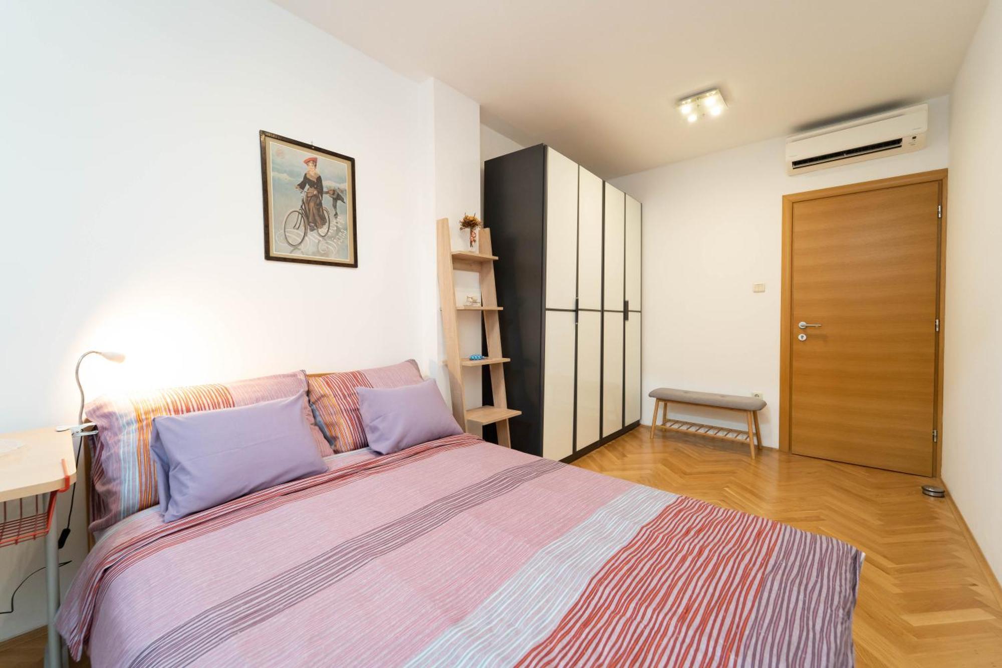 Apartment F9 And New F9 *